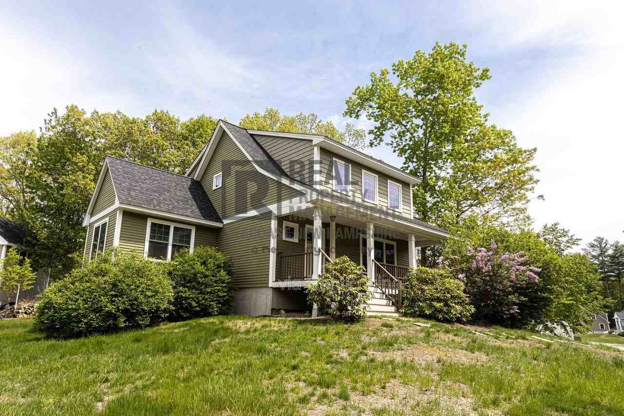 8 Winslow Dr - Photo 2 of 38