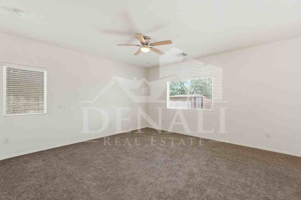 8895 E Abrams Loop - Photo 6 of 29