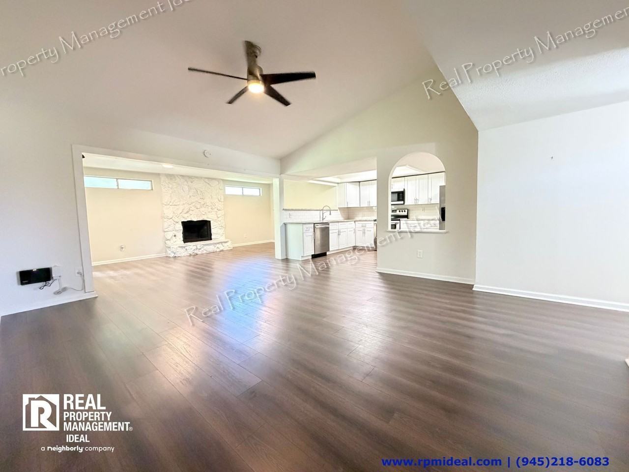 706 Jamestown Dr - Photo 5 of 30