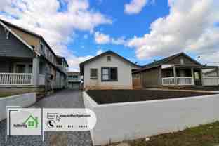 2124 Pine St - Photo 1 of 1