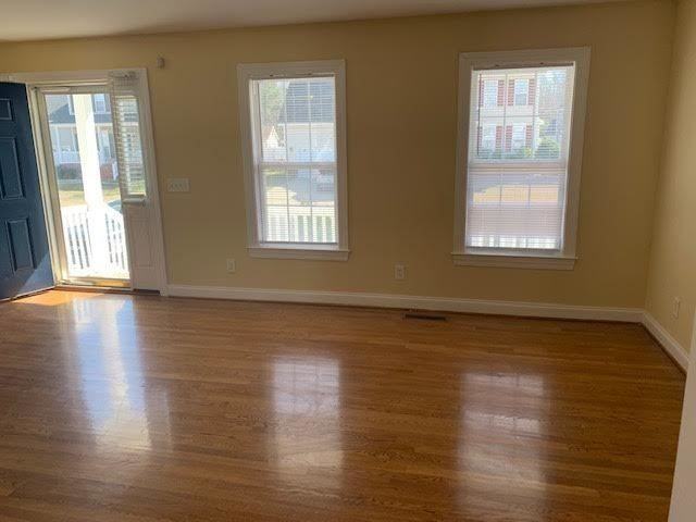 3536 Lena Ln - Photo 4 of 29