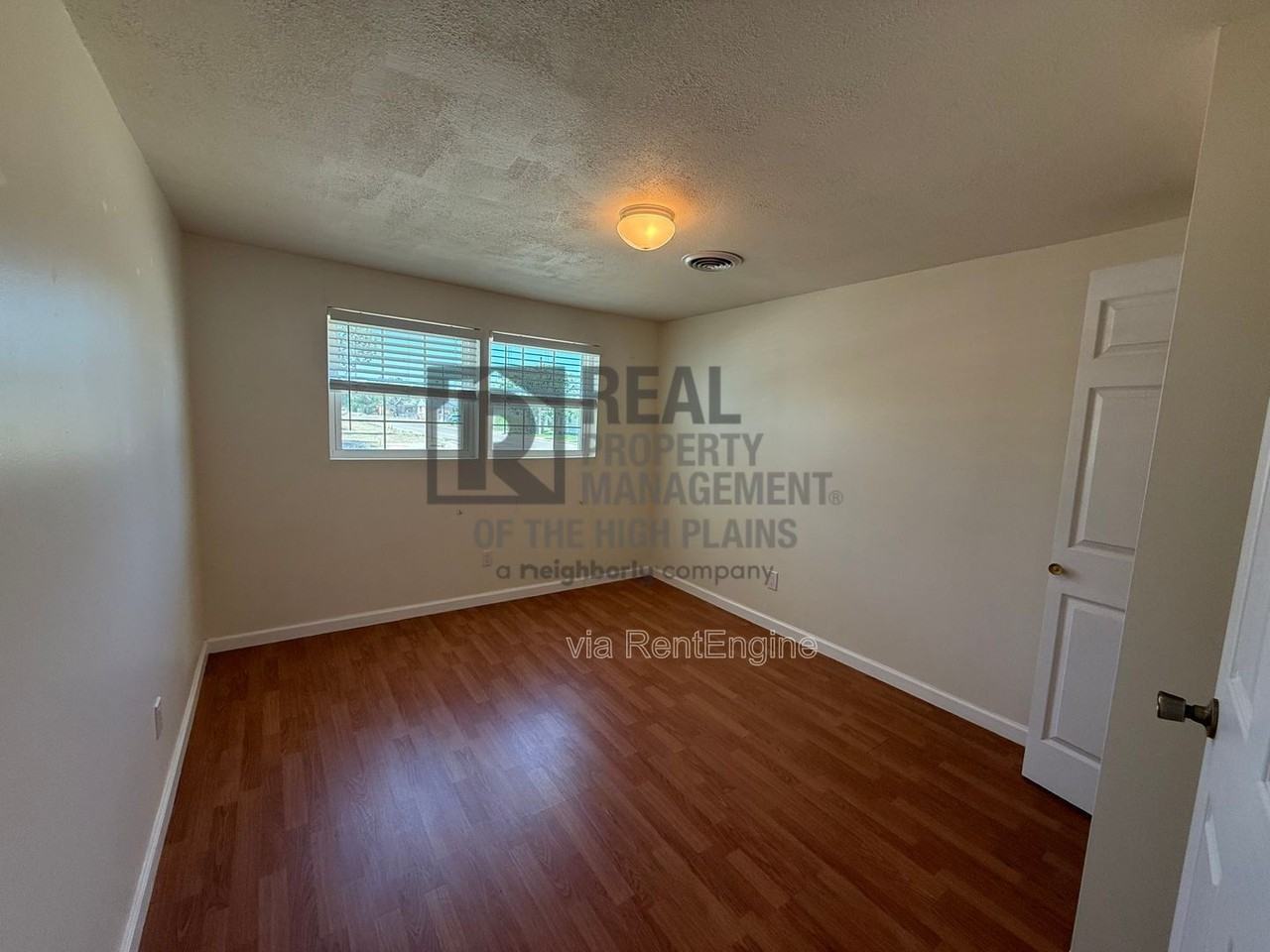 3101 S Jackson St - Photo 5 of 14