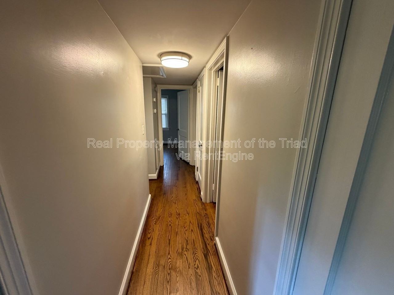 2331 W Cornwallis Dr - Photo 5 of 14