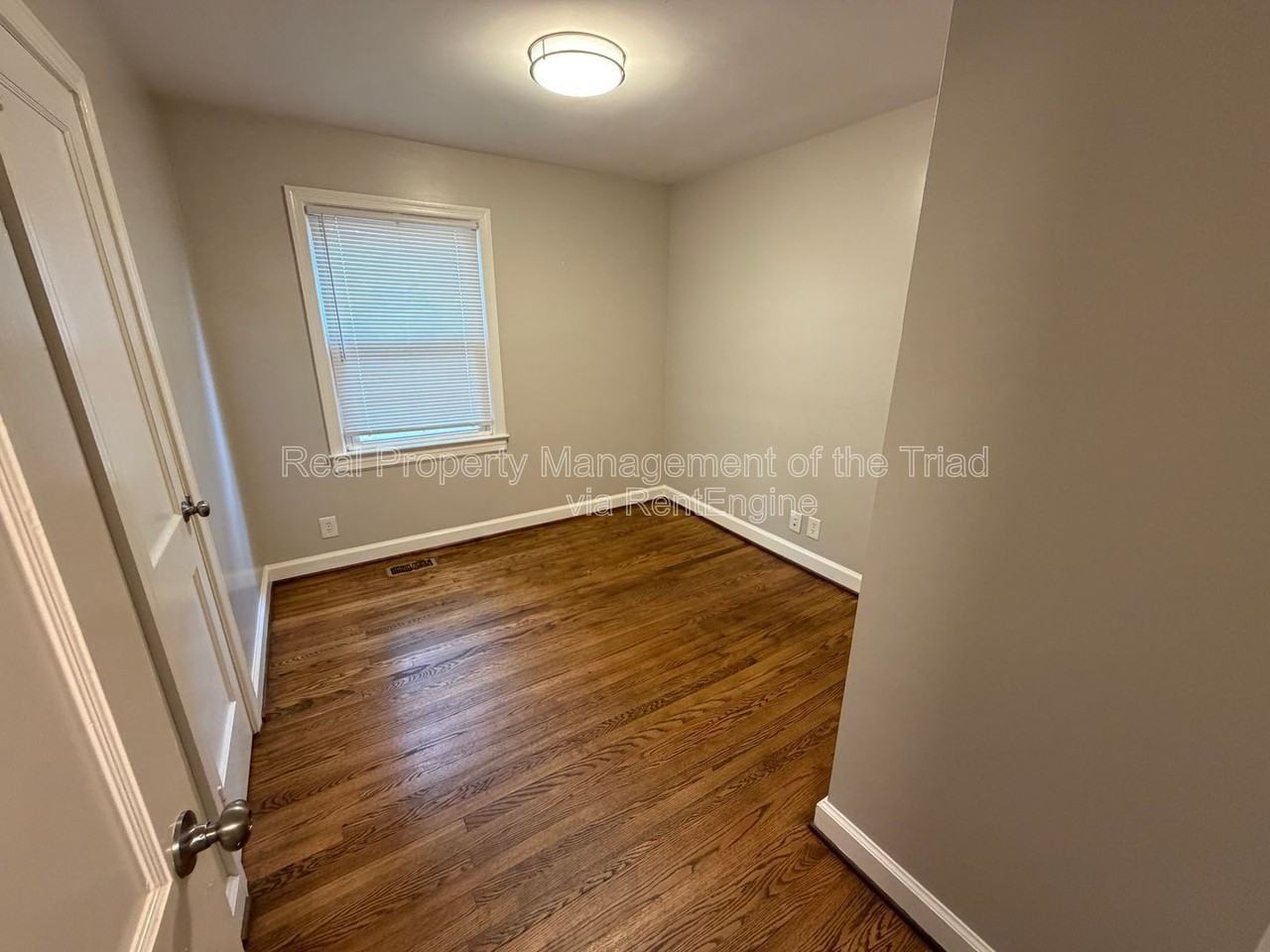 2331 W Cornwallis Dr - Photo 6 of 14