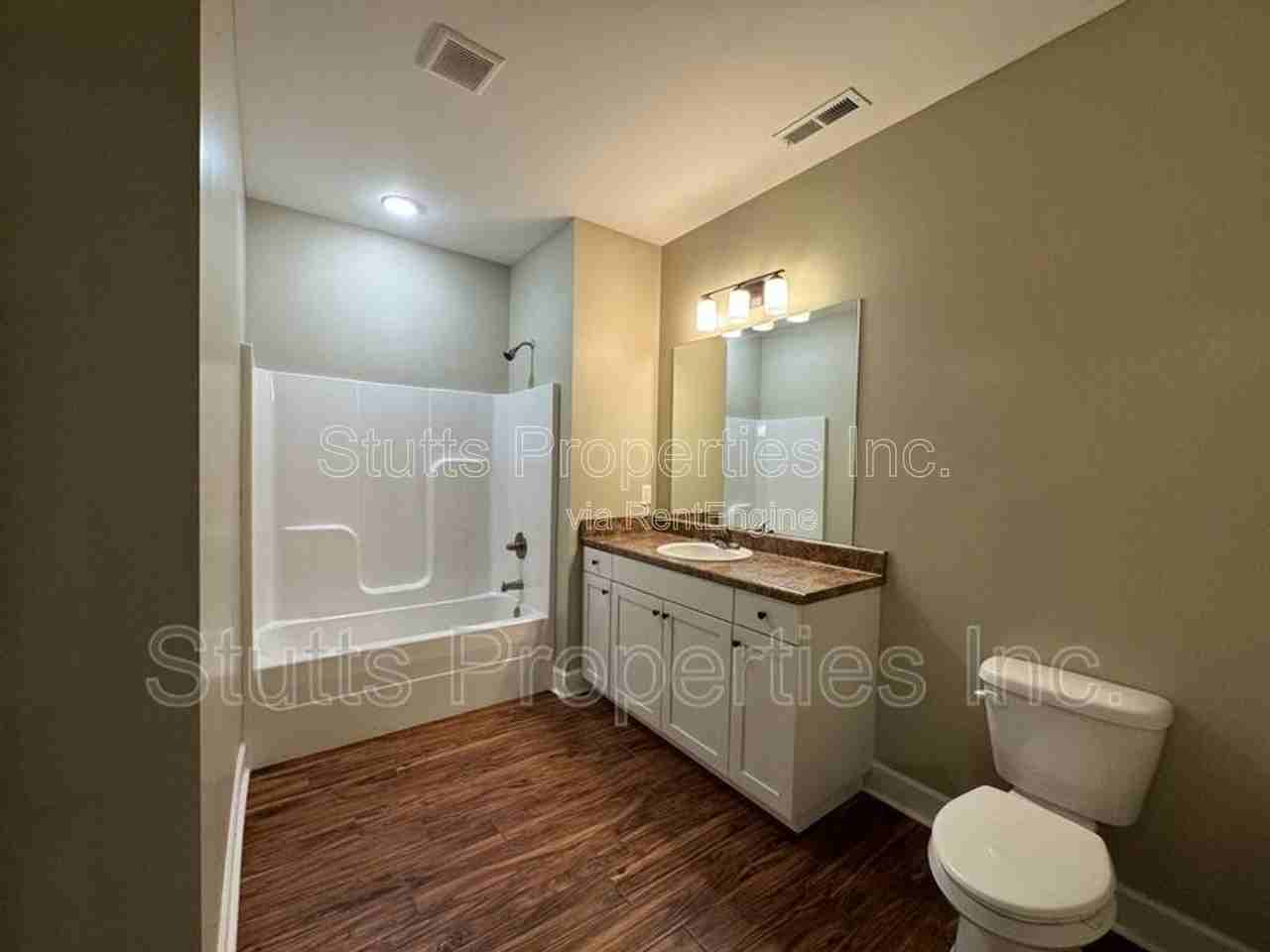 145 Bruin Pl #107 - Photo 7 of 11