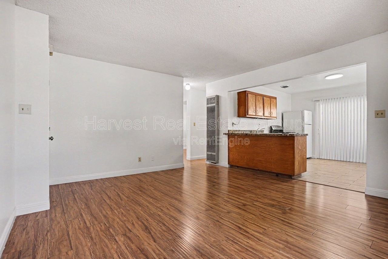 3043 Blossom St #1 - Photo 3 of 15