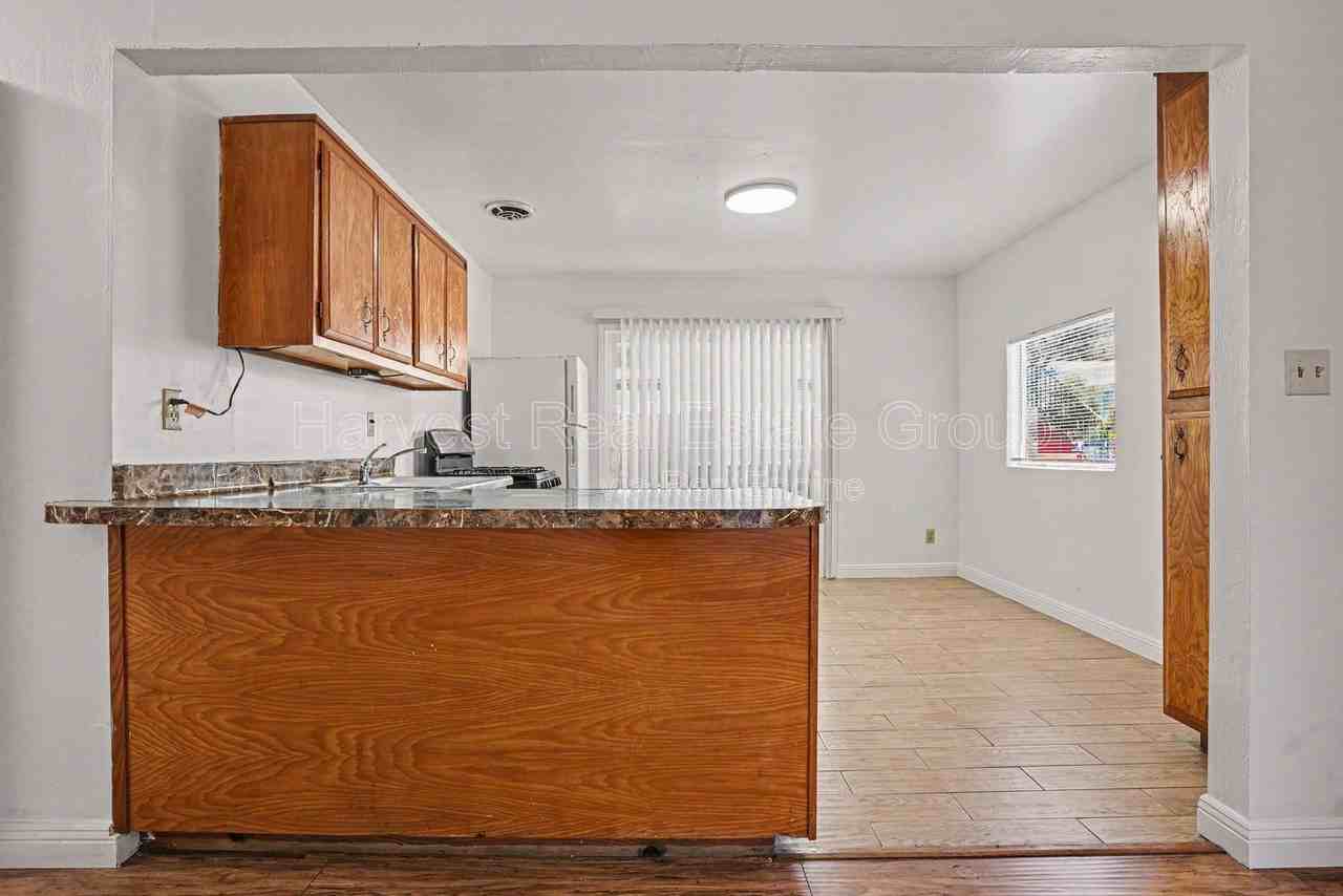 3043 Blossom St #1 - Photo 7 of 15