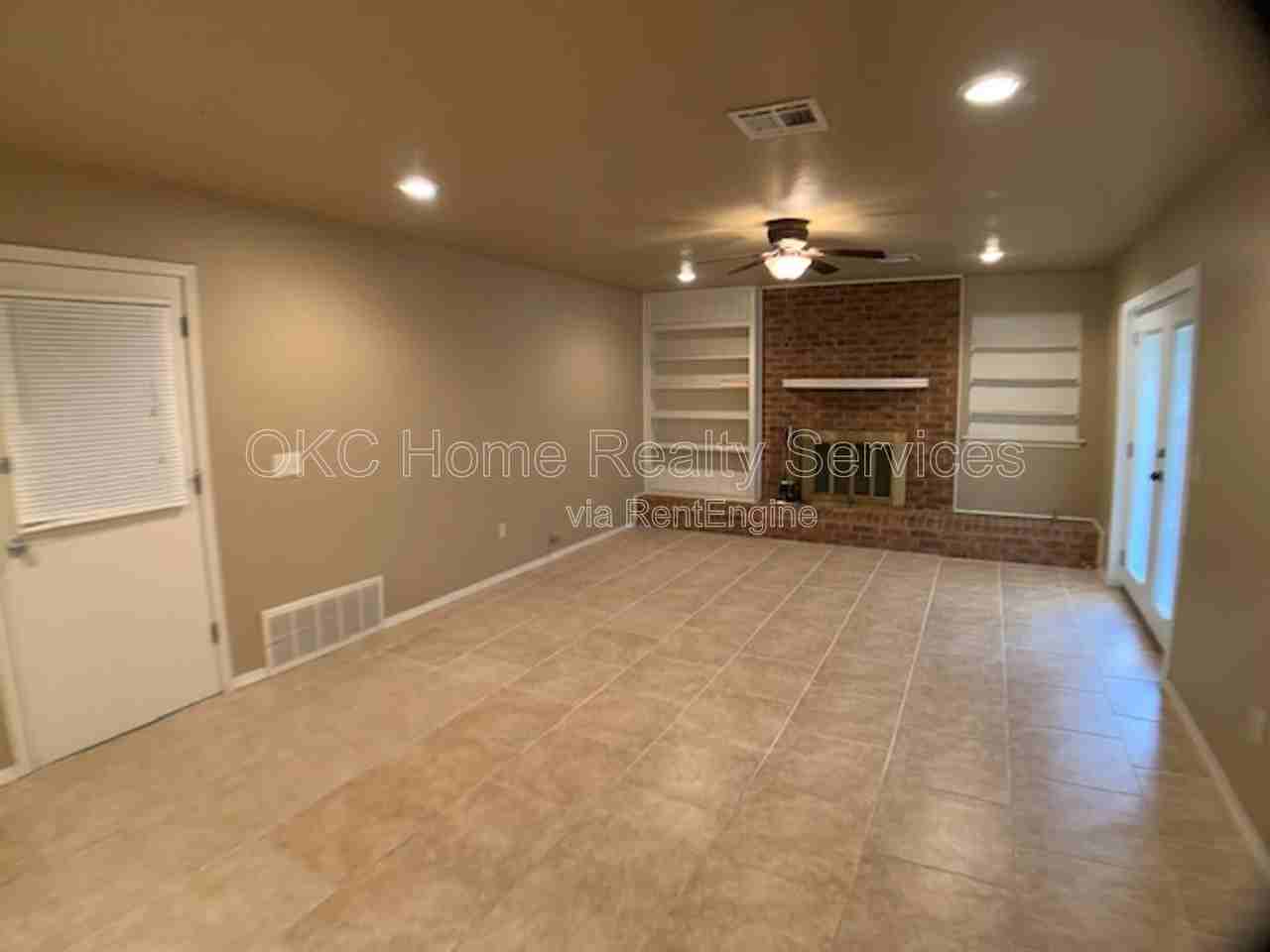 5809 Nw 62nd St - Photo 2 of 19