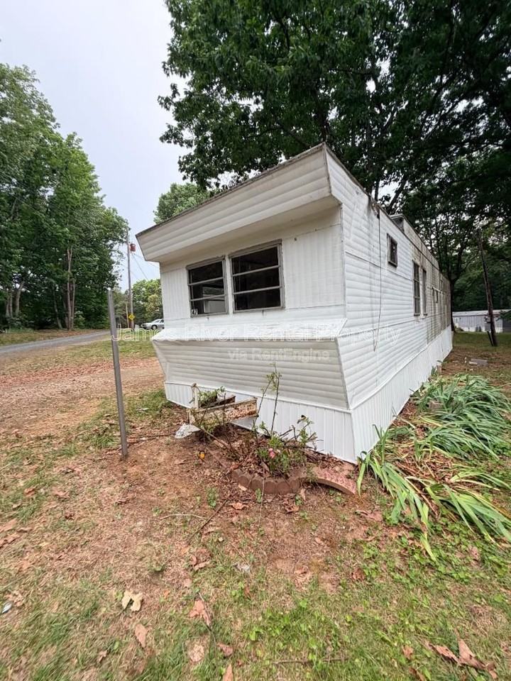 47 Bonnydale Ln - Photo 3 of 19