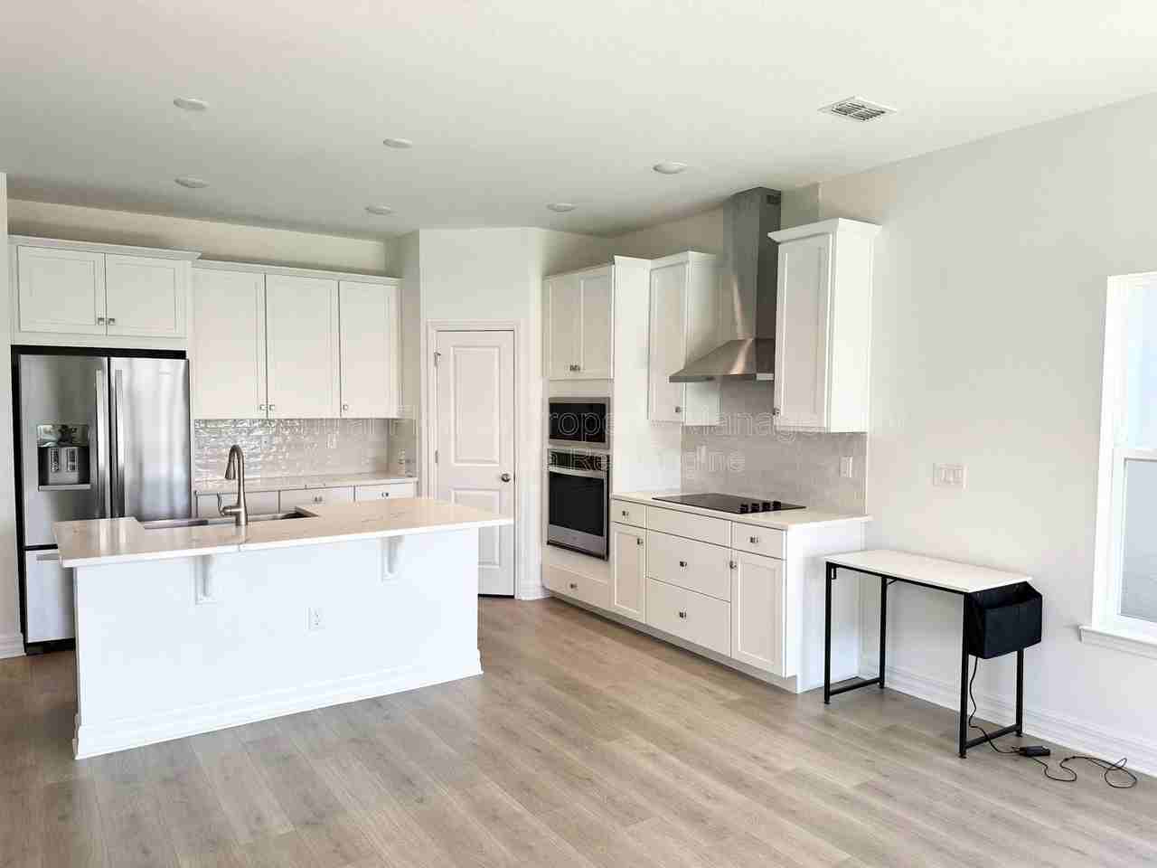 1166 Silo Dr - Photo 6 of 25