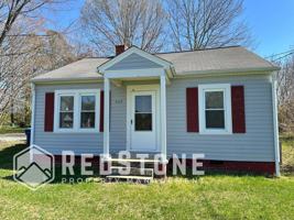 featured image of 917 E Haggard Ave
