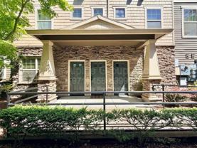 657 Ne Garswood Ln - Photo 1 of 1