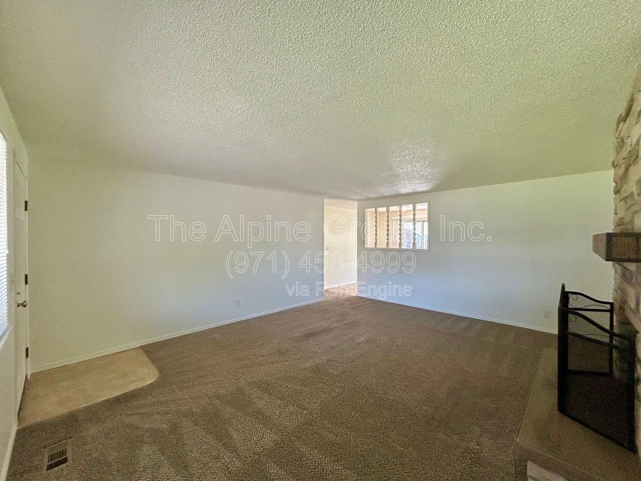 5595 Sw Menlo Dr - Photo 4 of 47