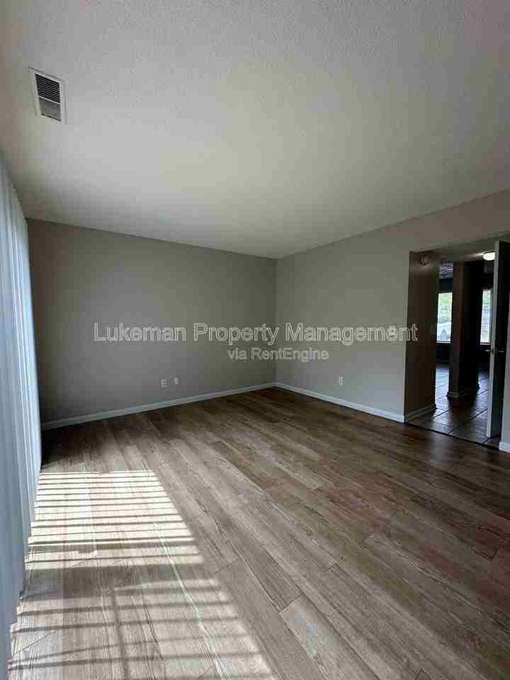 3409 W Michigan Ave #1 - Photo 7 of 13