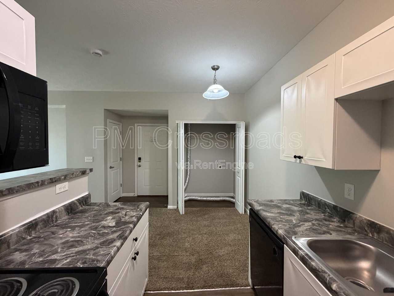 866 Taylor Station Rd #866-202 - Photo 5 of 13