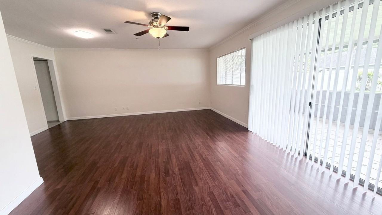 3211 San Pedro Ln - Photo 7 of 19