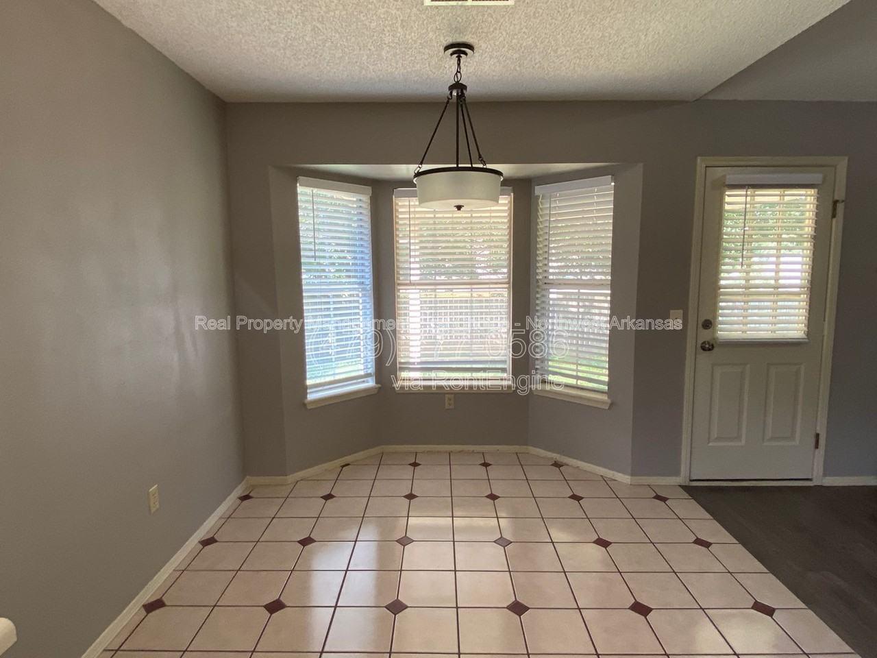 3168 W Shale St - Photo 6 of 18