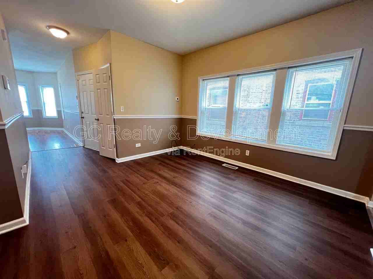 9016 S Justine St #1 - Photo 5 of 22