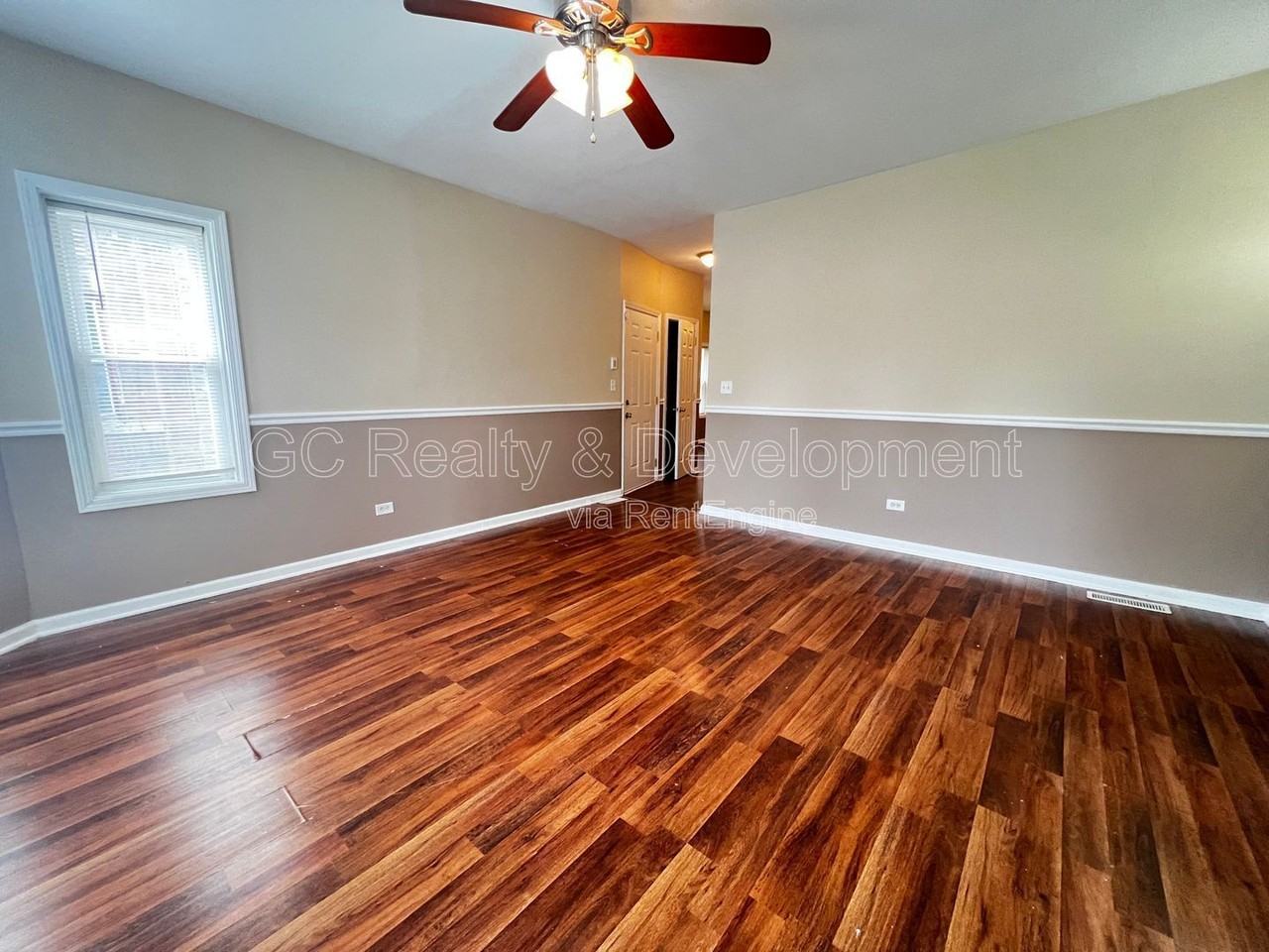 9016 S Justine St #1 - Photo 7 of 22