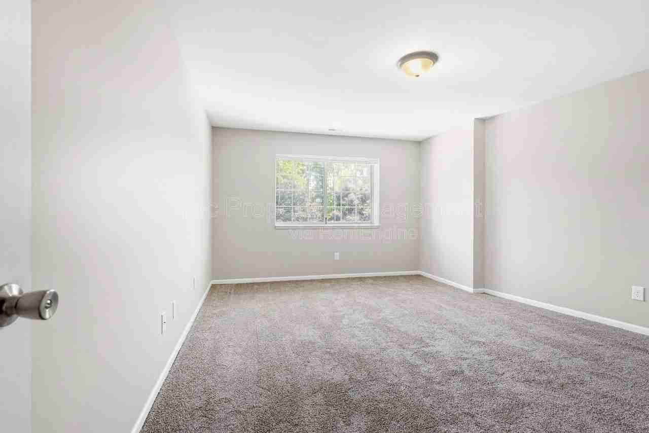 2700 6th St #301C - Photo 2 of 3