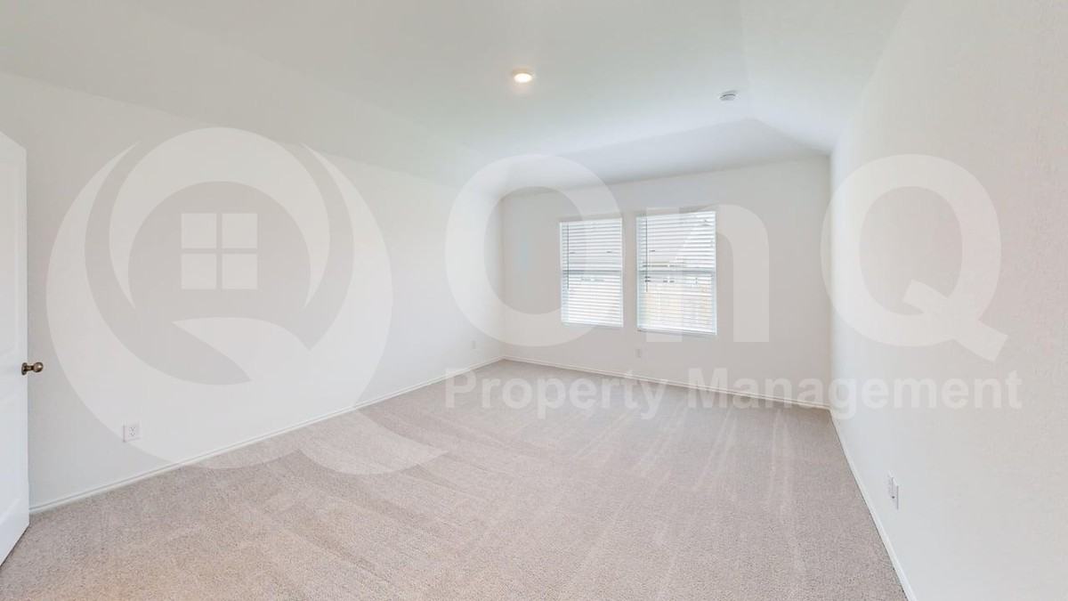 17805 Wrens Nest Way - Photo 7 of 24