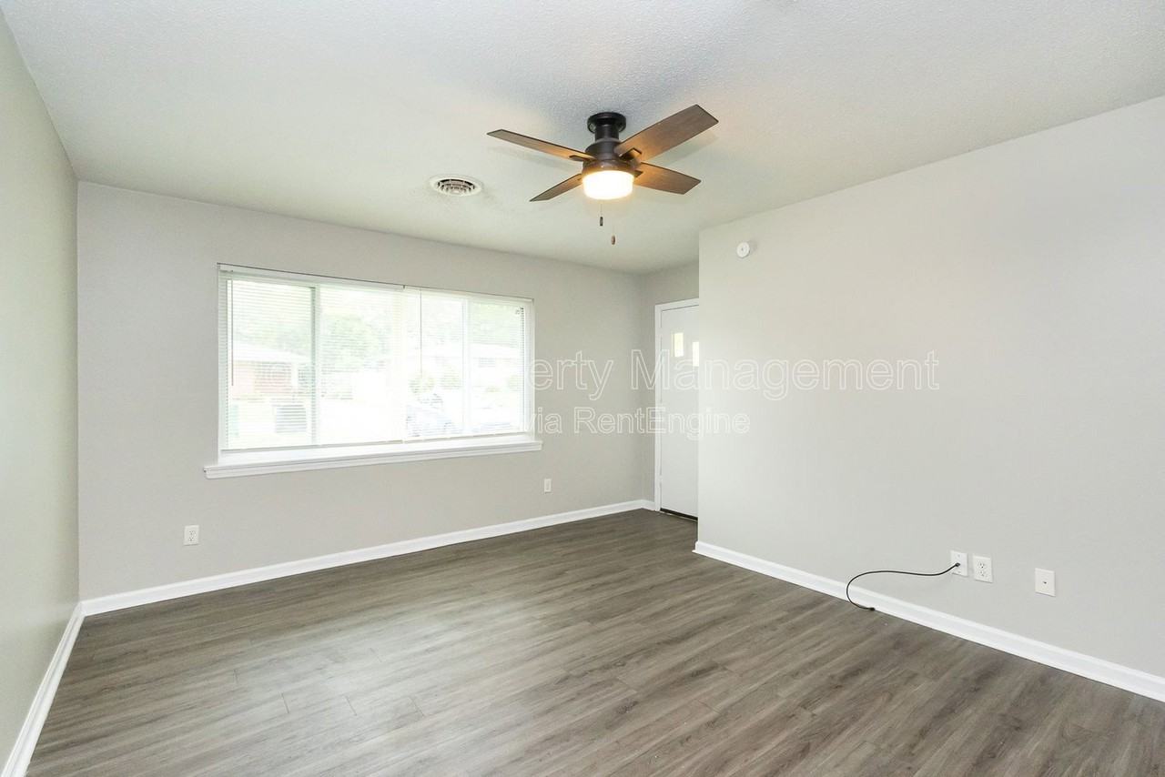 2180 Dugan St - Photo 7 of 15