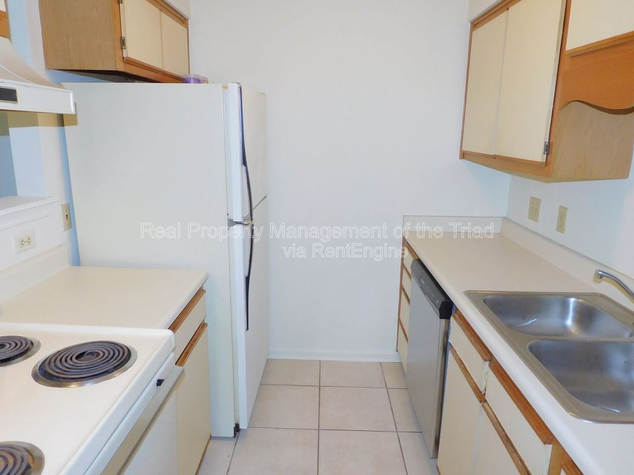 515 Mystic Dr #A - Photo 4 of 18