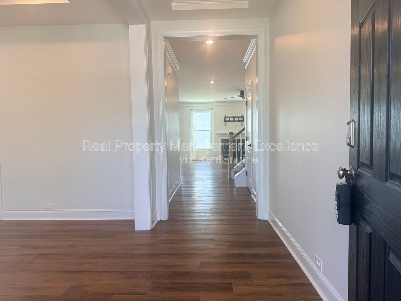 16 Clear Creek Cir - Photo 2 of 50