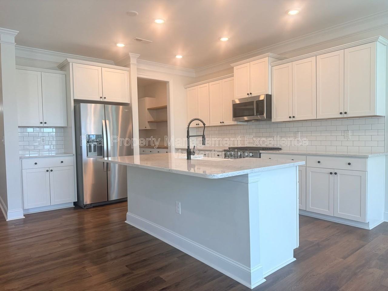 16 Clear Creek Cir - Photo 7 of 50