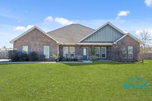 featured image of 8712 Park Ridge Ct
