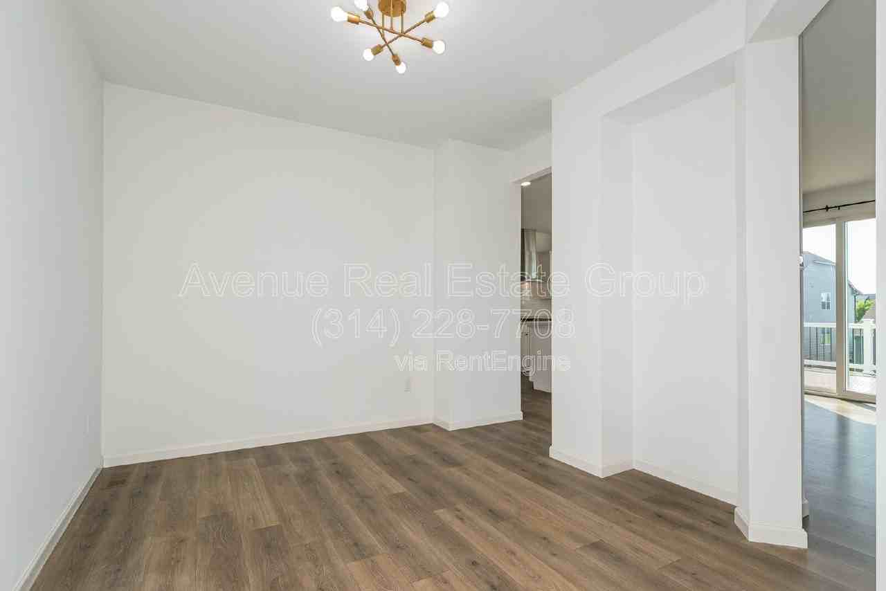 608 Highland Prairie Dr - Photo 7 of 25