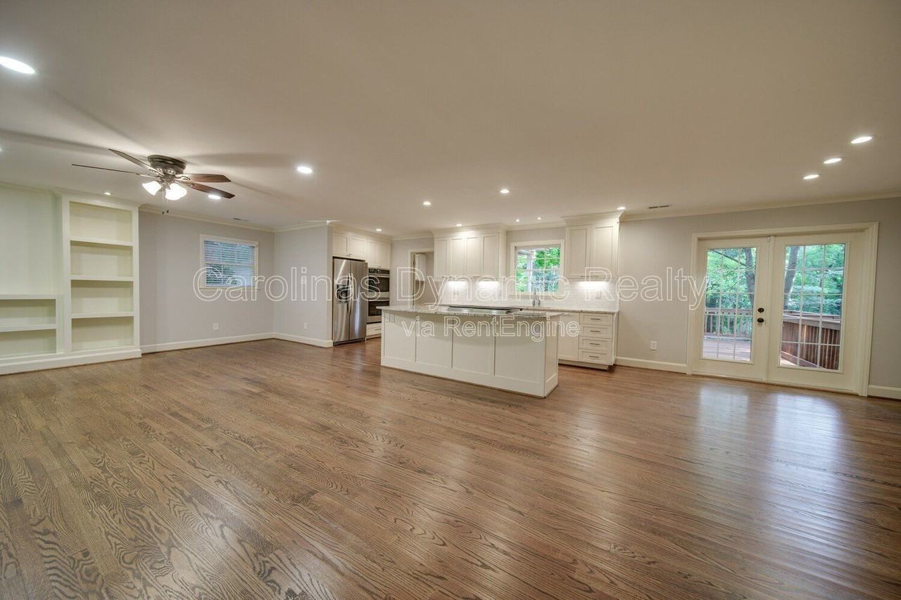 6700 Castlegate Dr - Photo 7 of 50