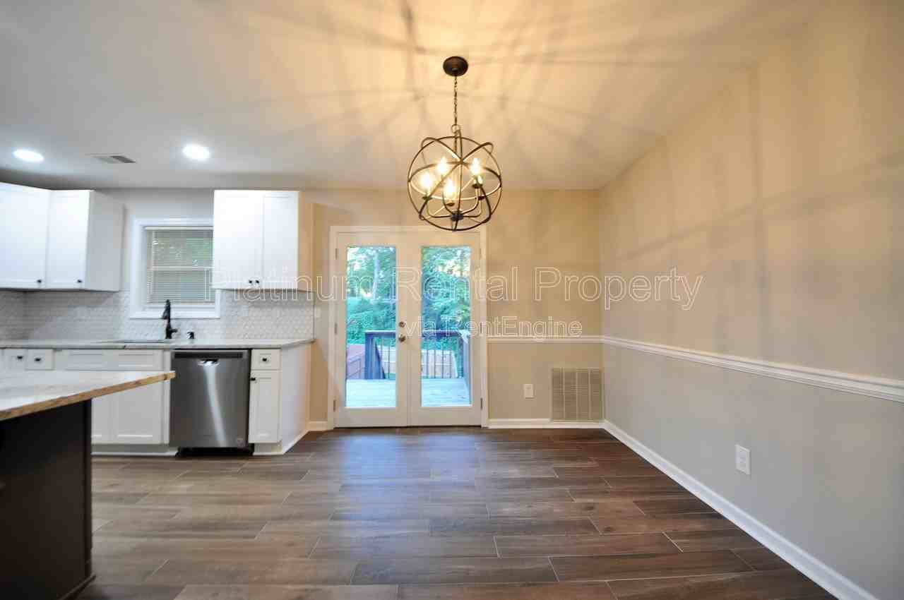 3572 Kennesaw Station Dr Nw - Photo 6 of 21