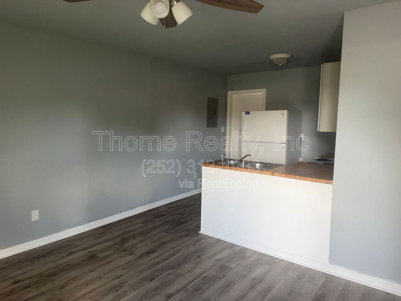1125 E Grand Ave - Photo 7 of 8