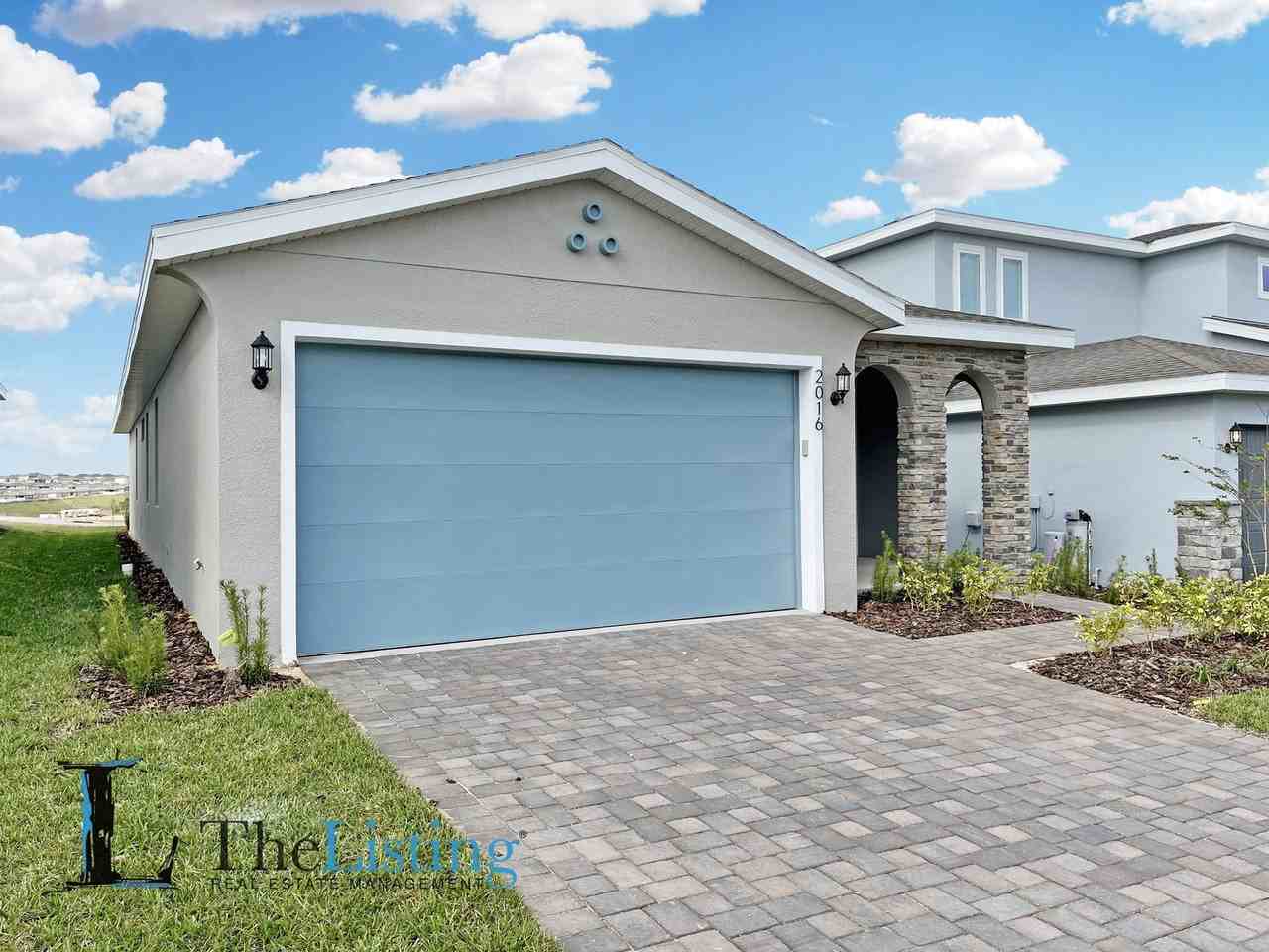 2016 Sunshine Peak Drive - Photo 2 of 32