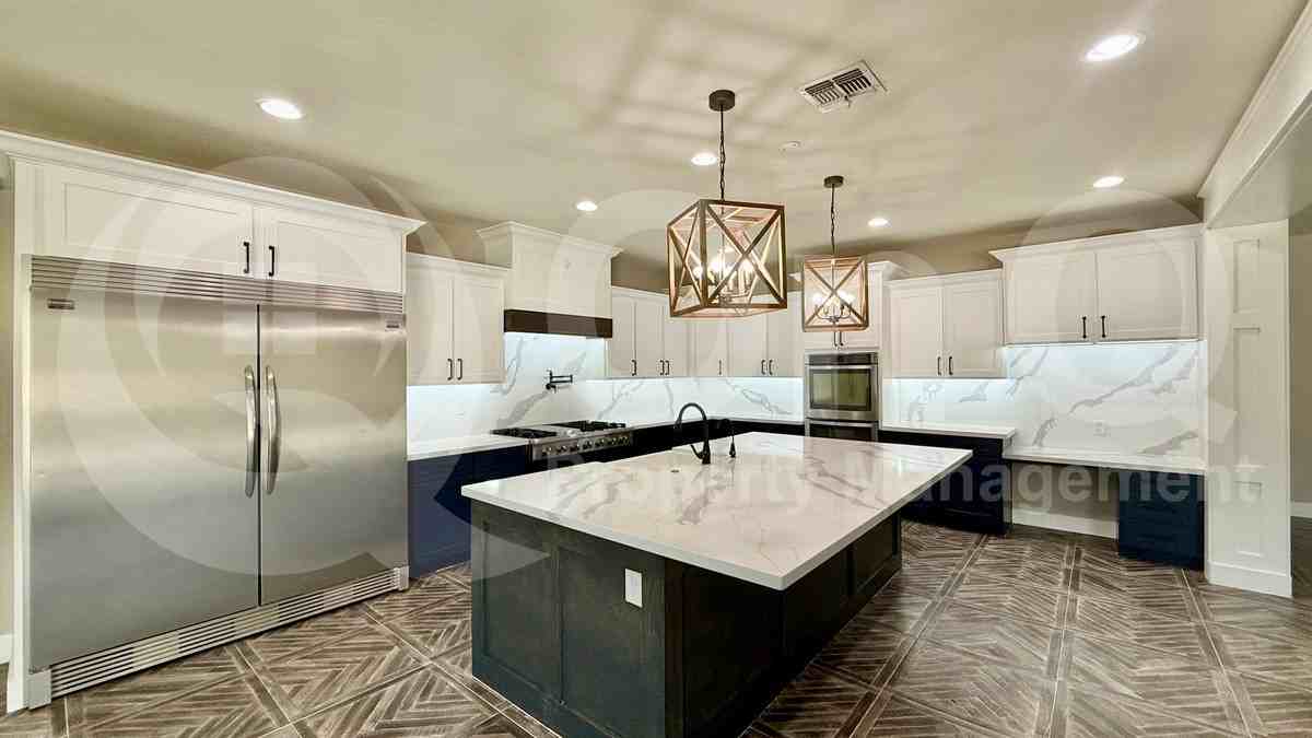 22819 E Desert Hills Dr - Photo 7 of 44