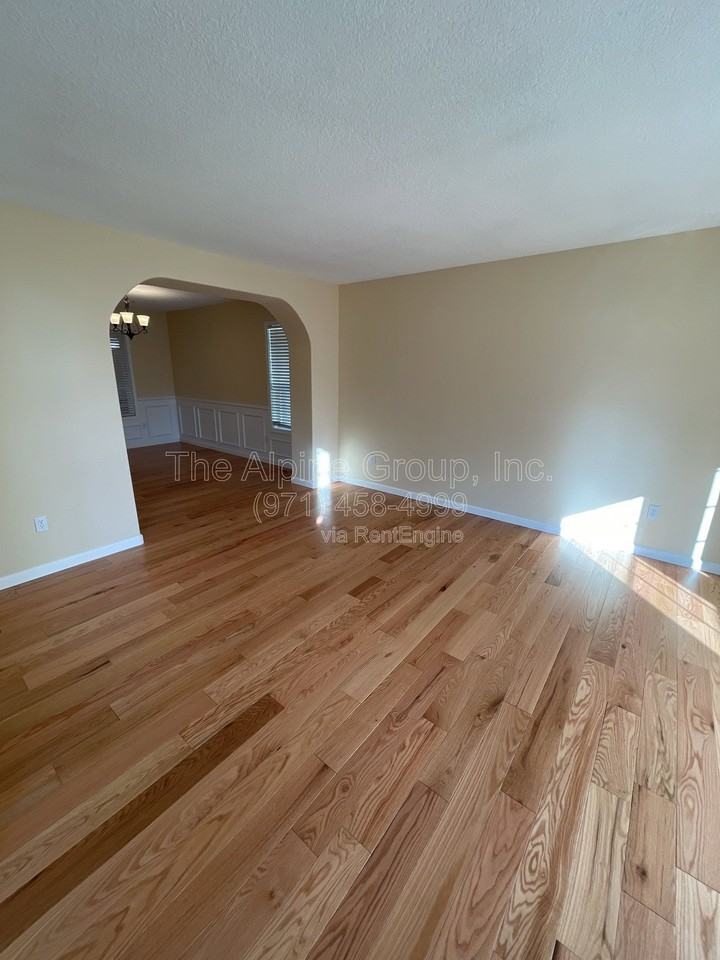 13649 Sw Packard Ln - Photo 5 of 32
