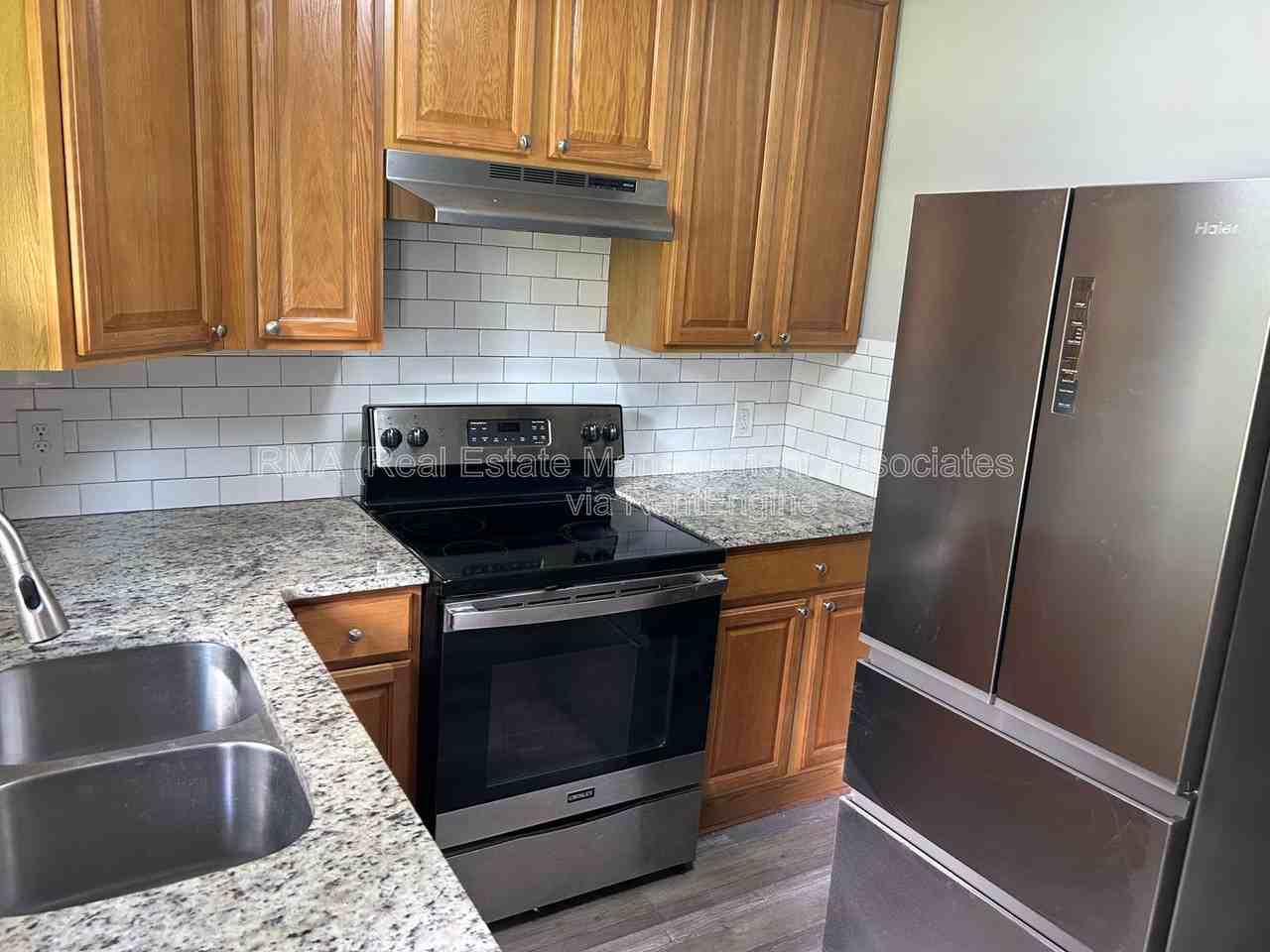 254 N Mcdonough Rd - Photo 3 of 6