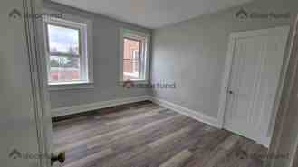 1004A Main St #3 - Photo 1 of 1