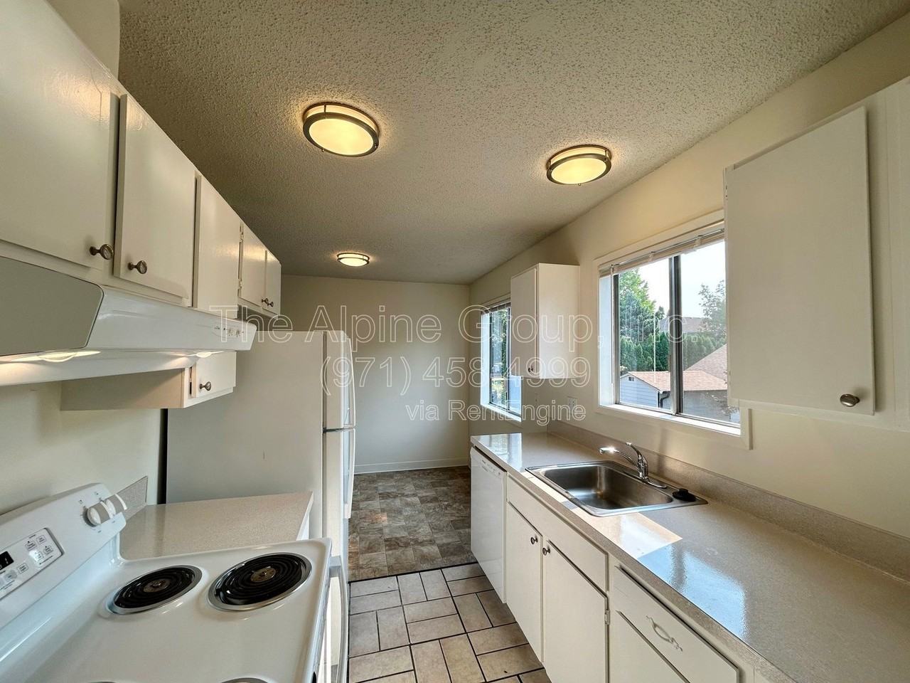 6041 Sw Valley Ave - Photo 4 of 21