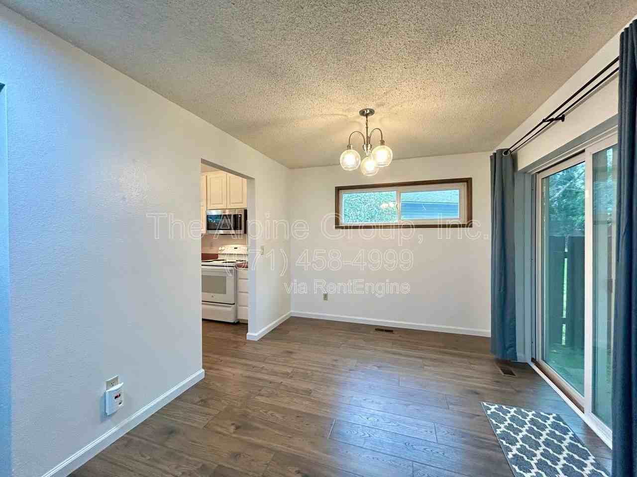 5462 Sw Murray Blvd - Photo 5 of 50
