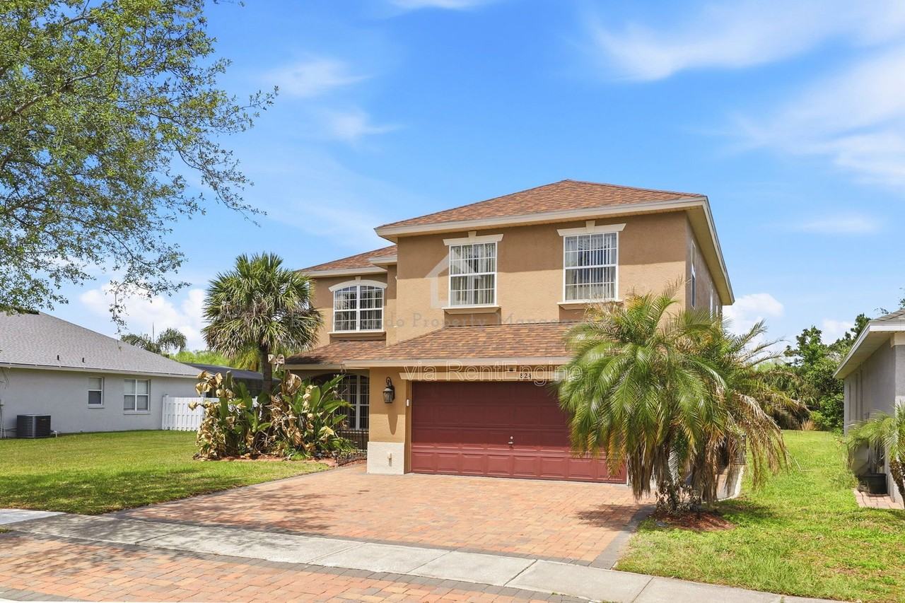 824 Lake Biscayne Way - Photo 6 of 50
