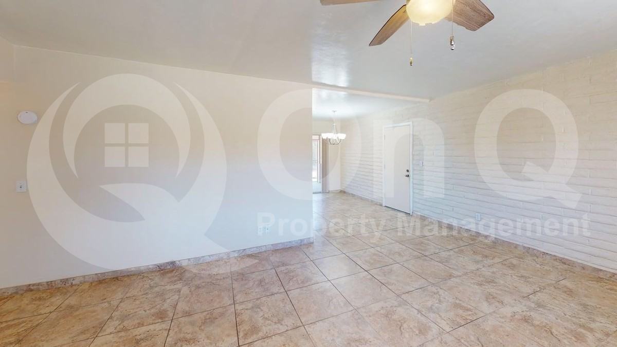 905 S La Bellota - Photo 5 of 14
