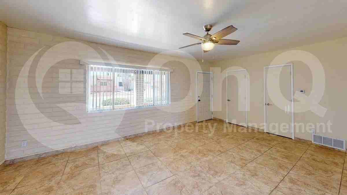 905 S La Bellota - Photo 6 of 14