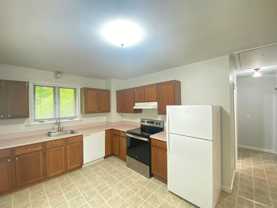 95 Old County Rd N - Photo 1 of 1