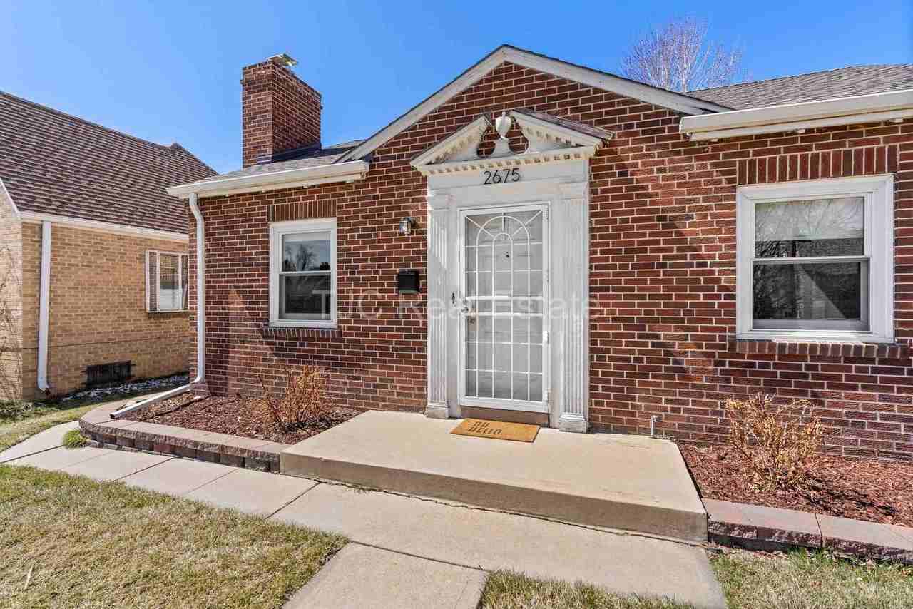 2675 Stuart St - Photo 4 of 26