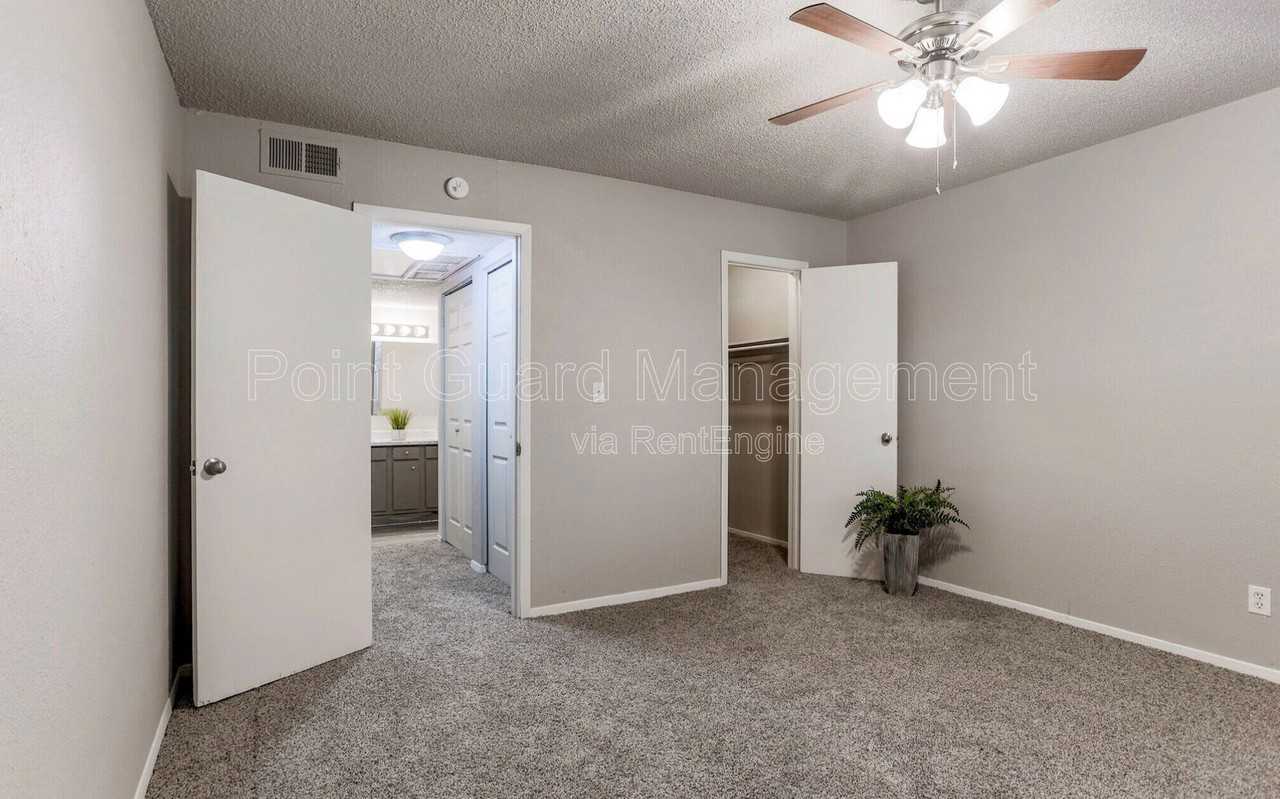 4646 S Fulton Ave #236 - Photo 5 of 19