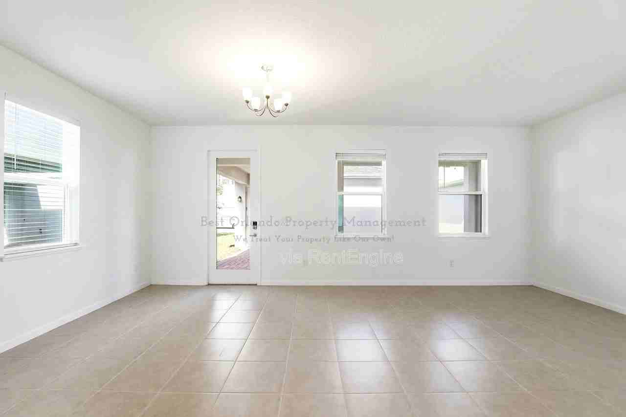 2512 Cedar Rose St - Photo 7 of 38