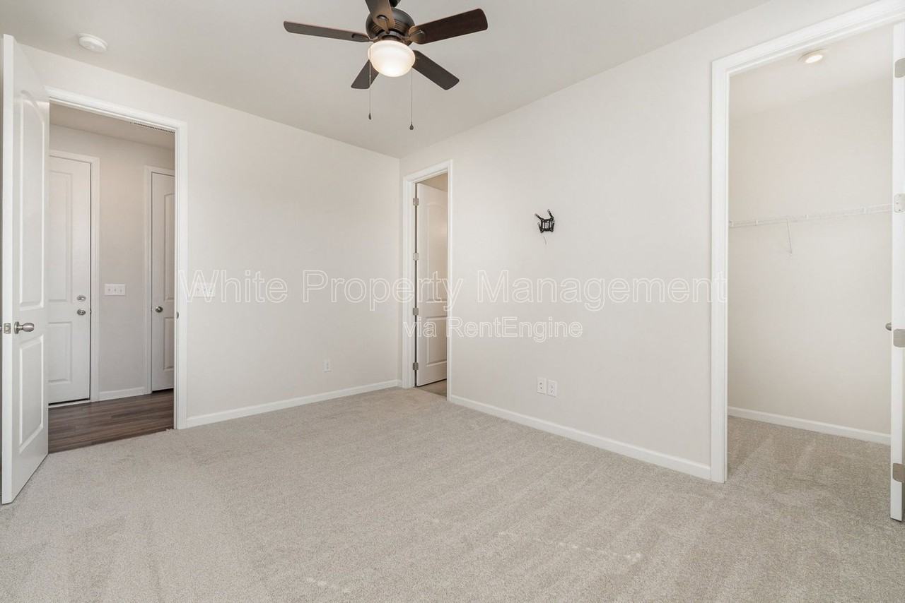 114 Marron Dr - Photo 3 of 31