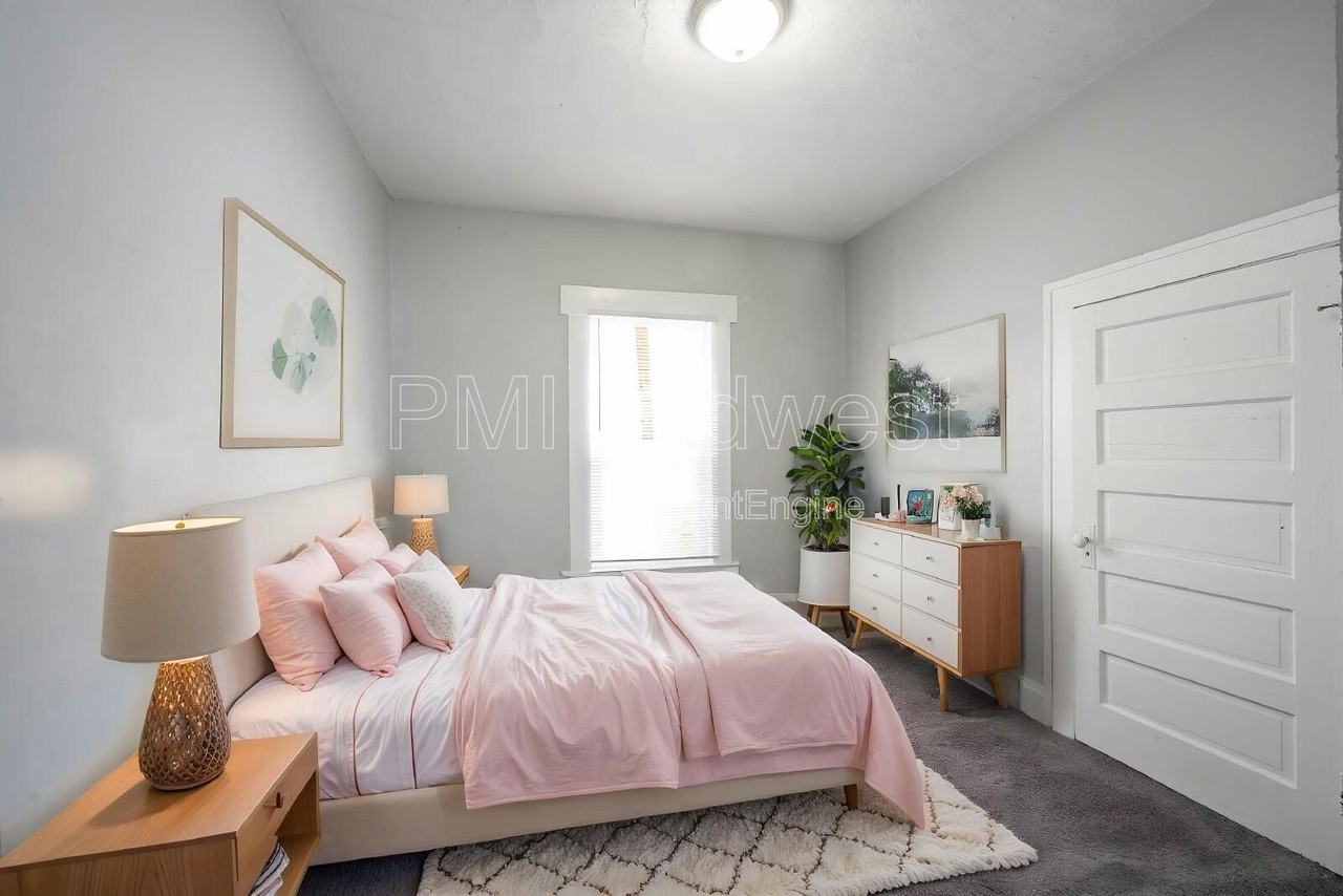 1118 King Ave - Photo 5 of 15